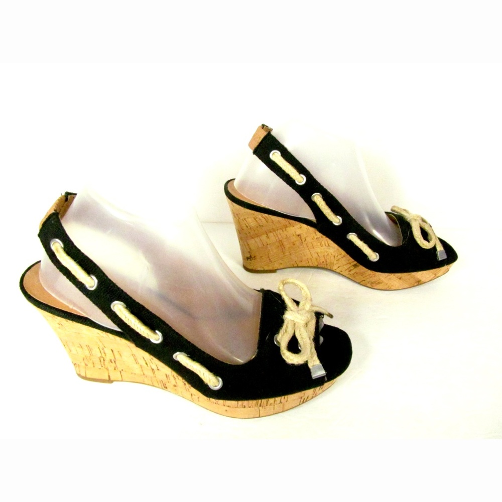 Franco Sarto Size 9M Black Peep Toe Slingback